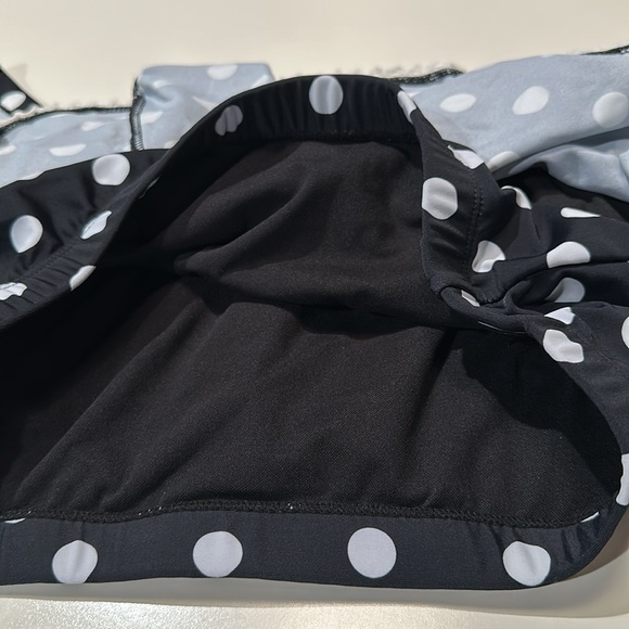 Unique Vintage Retro Polka Dot Swim Top - Picture 9 of 10